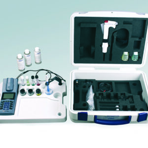 Handheld photometer pHotoFlex® pH Field case set