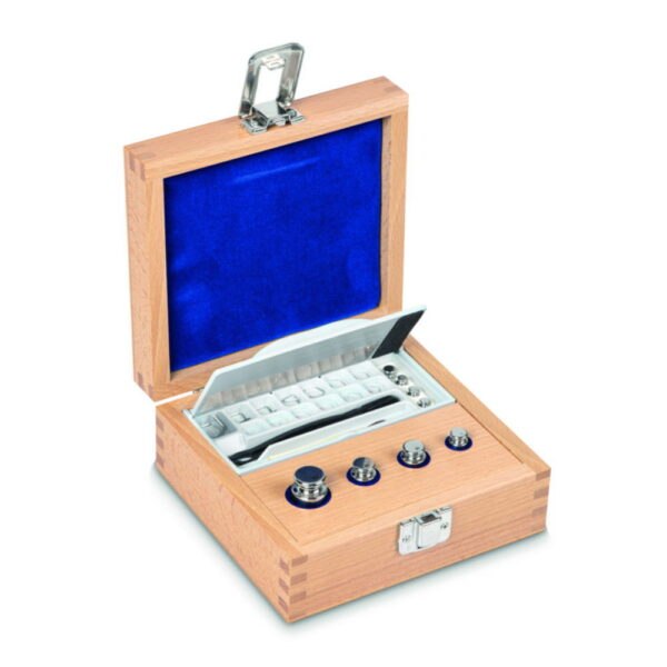 Weight set E1, knob shape, with wooden box