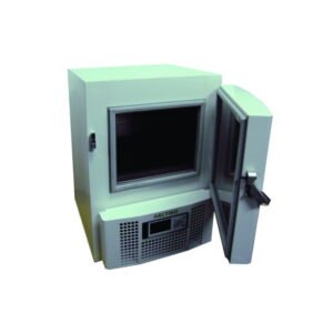 Ultra low temperature freezer ULUF, with single-compressor