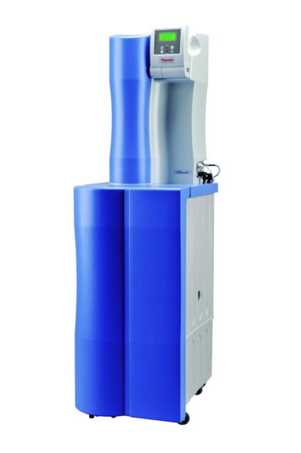 Pure water system Barnstead™ LabTower™ RO, ASTM II