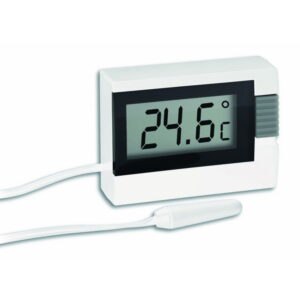 Digital thermometer, with outdoor sensor