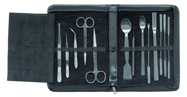 Chemist's large instrument set, 13-pieces