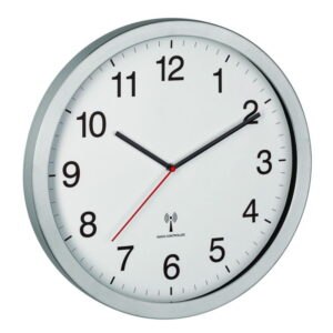 Analogue XL radio-controlled wall clock