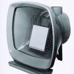 Spray box with fan