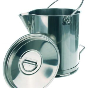 Measuring cans with spout