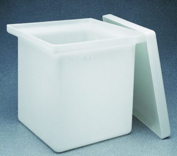 Rectangular tanks Nalgene™, with lid, LLDPE