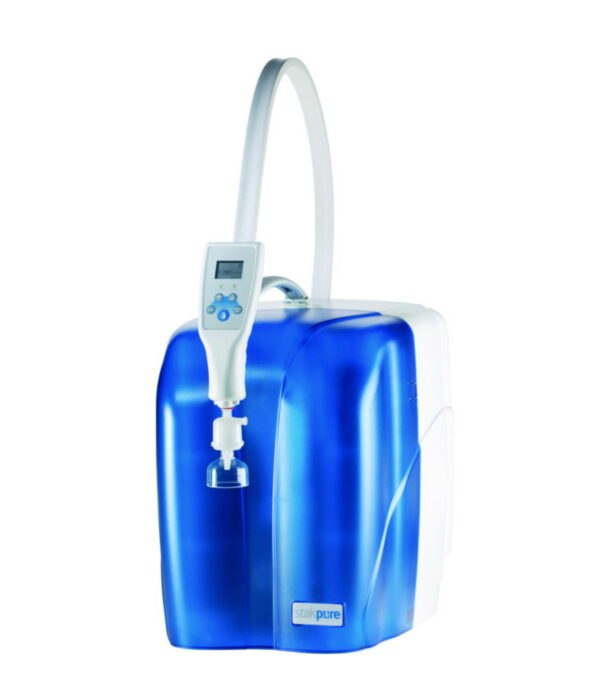 Ultra pure water system OmniaTap 12