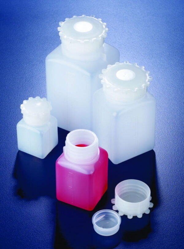 Wide-mouth square bottles with cap, HDPE
